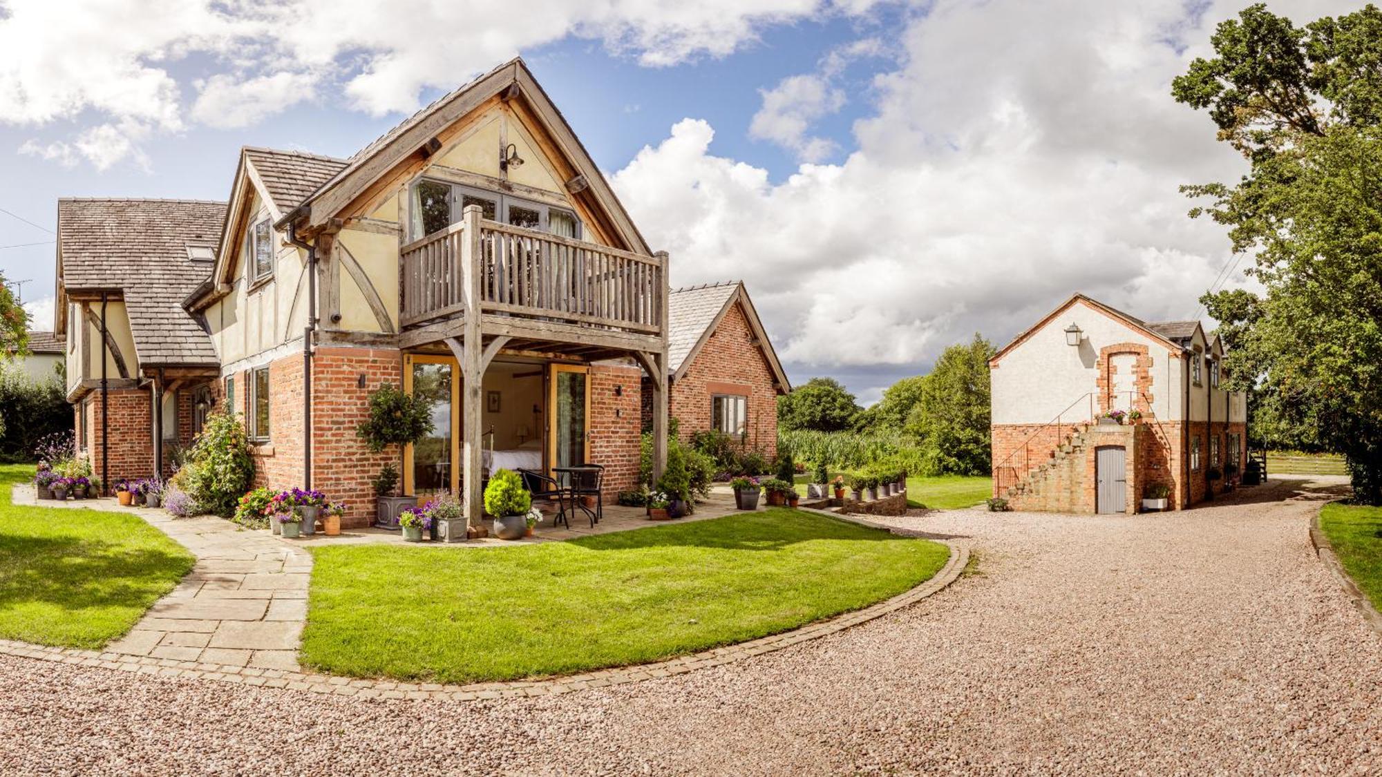 Villa Oak Mead Wrexham Esterno foto